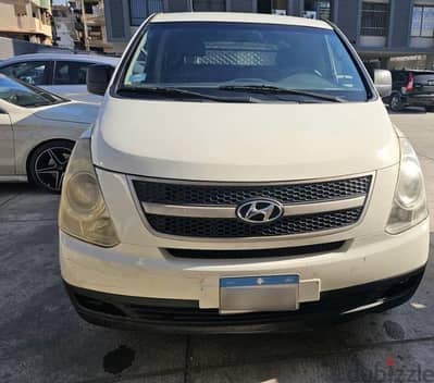 Hyundai H1 2012