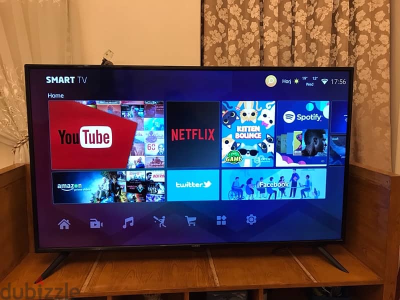 55inch Smart TV 0