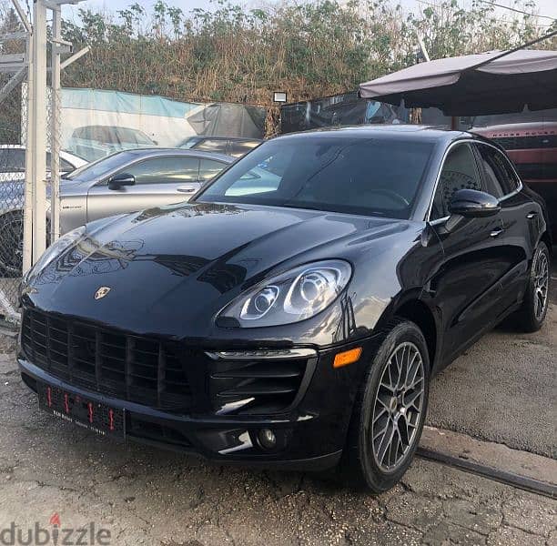 Porsche Macan 2016 0