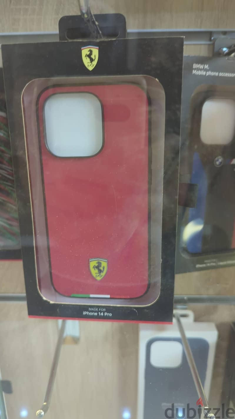 Ferrari covers with Italian flag covers for iphone 14 series 0