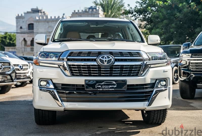 Toyota Land Cruiser 2021 0