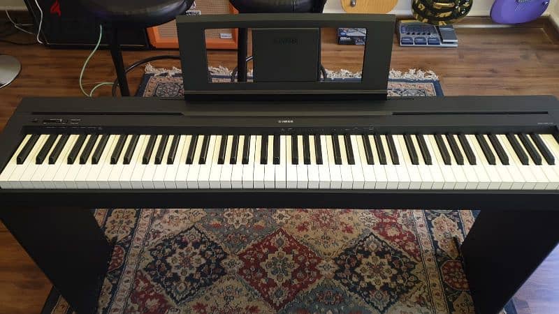 yamaha p45 + original stand 0