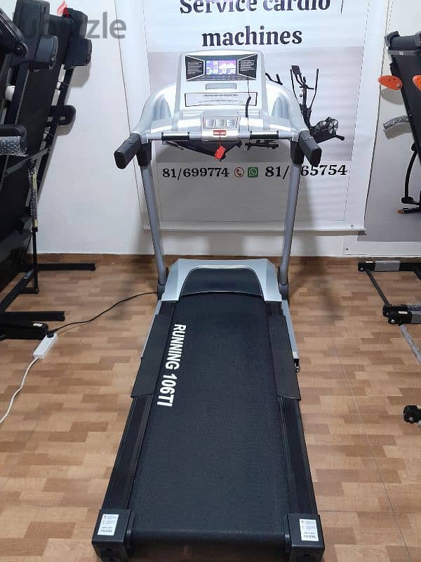 4 hp ,runing 106ti_ ful options, automatic incline, 2