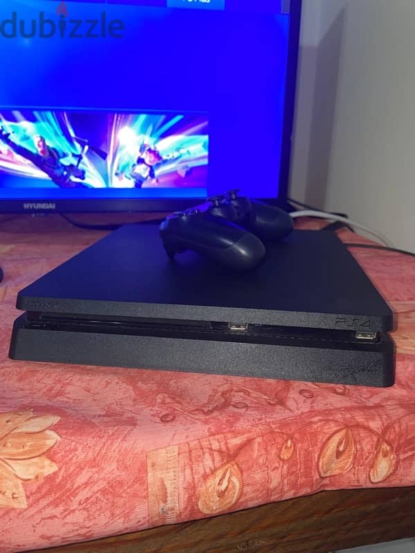 PS4 + CONTROLLER + 6 GAMES 0