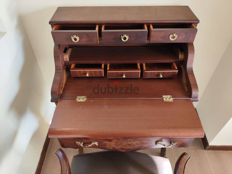 Secretaire Desk with Chair 3