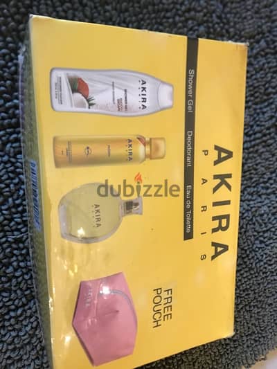 akira gift set