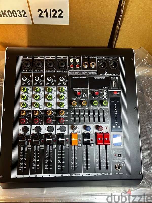 mixer powered 4 channel 0