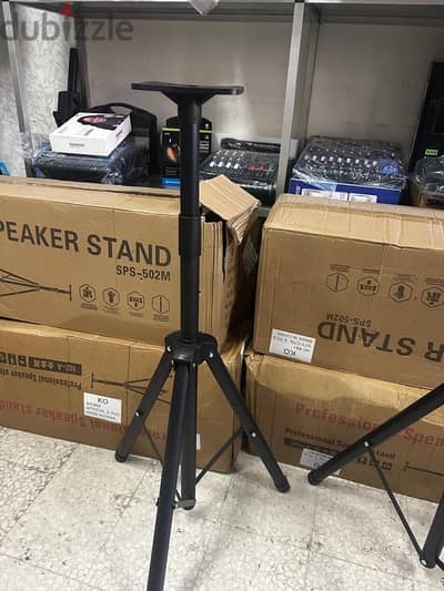 stand speaker