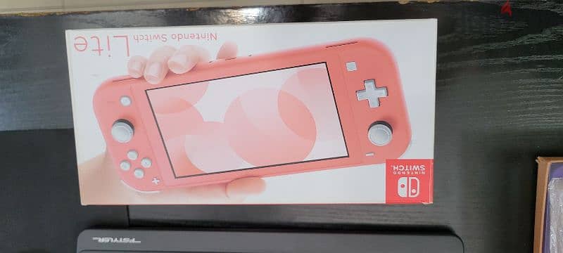 Nintindo Switch Lite for sale 0