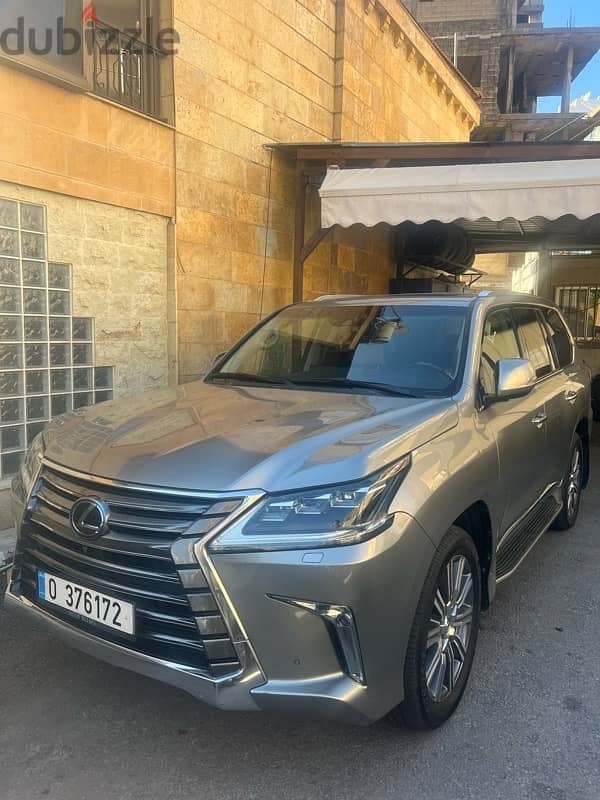 Lexus LX-Series 2016 0