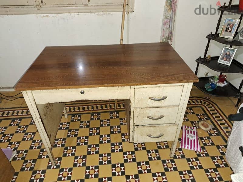 used desk for sale 0