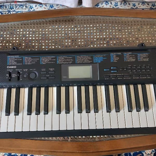 CASIO  CTK  1200 Keyboard  + New Stand 2