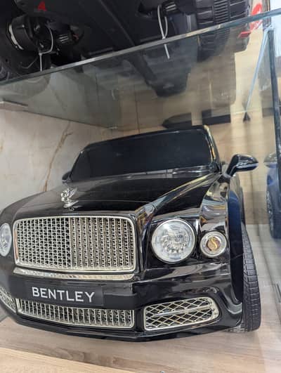 Car Kids Bentley Mulsanne JE1006 black original and new offer