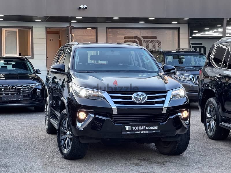 TOYOTA FORTUNER V6, 2017, 40.000Km ONLY, BUMC LEB SOURCE, 1 OWNER !!! 0