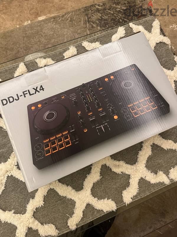 ddj Flx4 open box 2