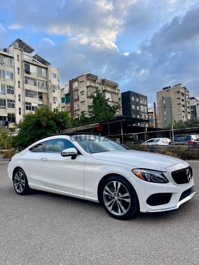 C300 2018 Coupe Low Mileage مكفولة