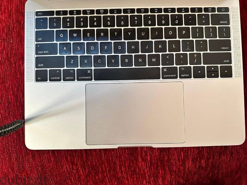 Apple MacBook Pro 2017 4