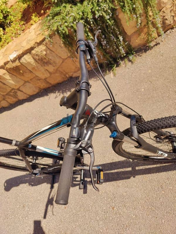 MOUNTAIN BIKE Esperia 29" oil breaks shimano ALTUS 6