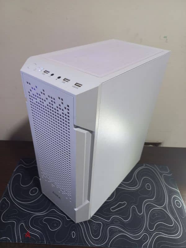 White budget pc 3