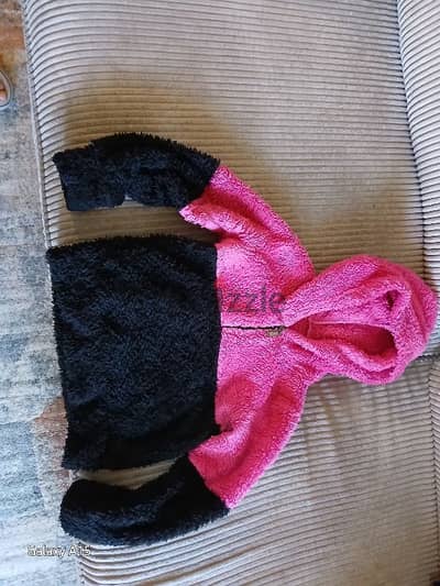 clothes (9 items) for baby girl 2-3 years