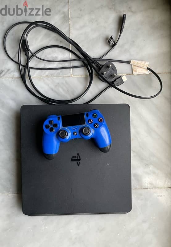 ps4 slim excellent condition 0