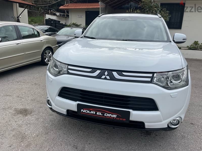 Mitsubishi Outlander model 2014 from company Lebanon !!! 0