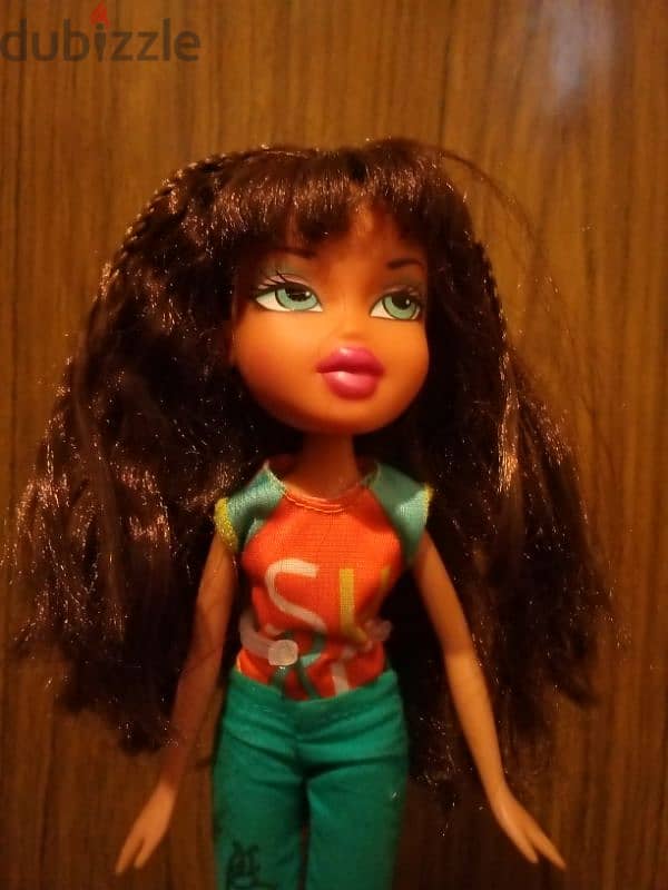 BRATZ SUN KISSED SUMMER -Dana MGA As new doll 2004 wearing +Boots=25$ 1