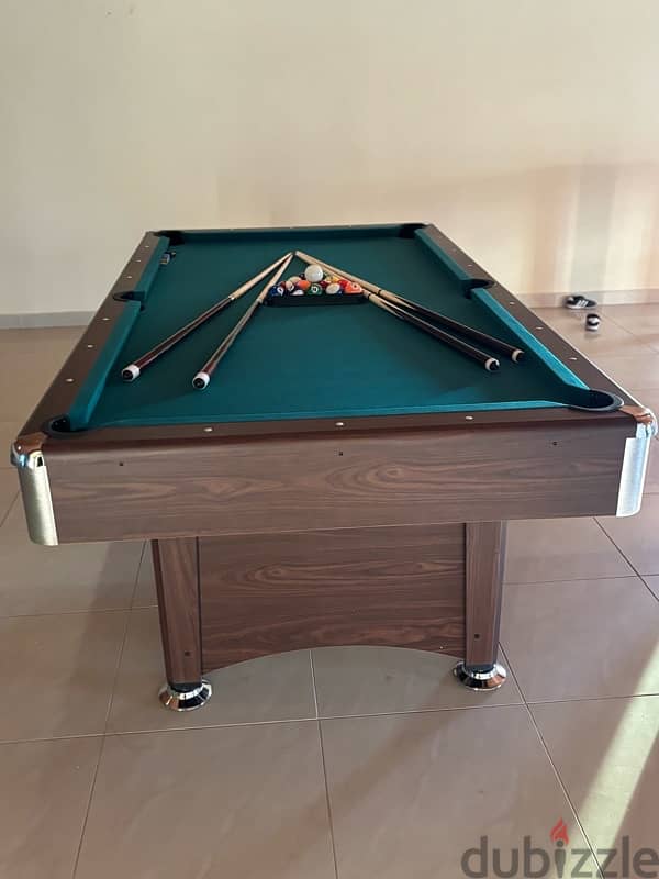 7ft billirad table 5