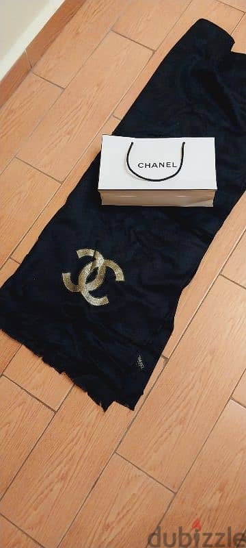 Chanel scarf 1