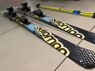 Salomon Ski and poles