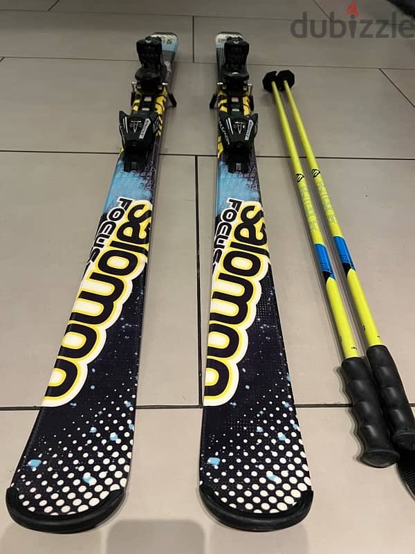 Salomon Ski and poles 2