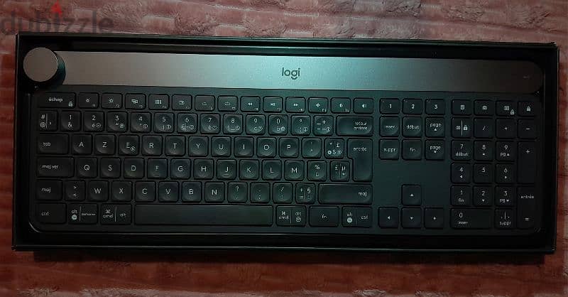 Logitech Craft Keyboard 1