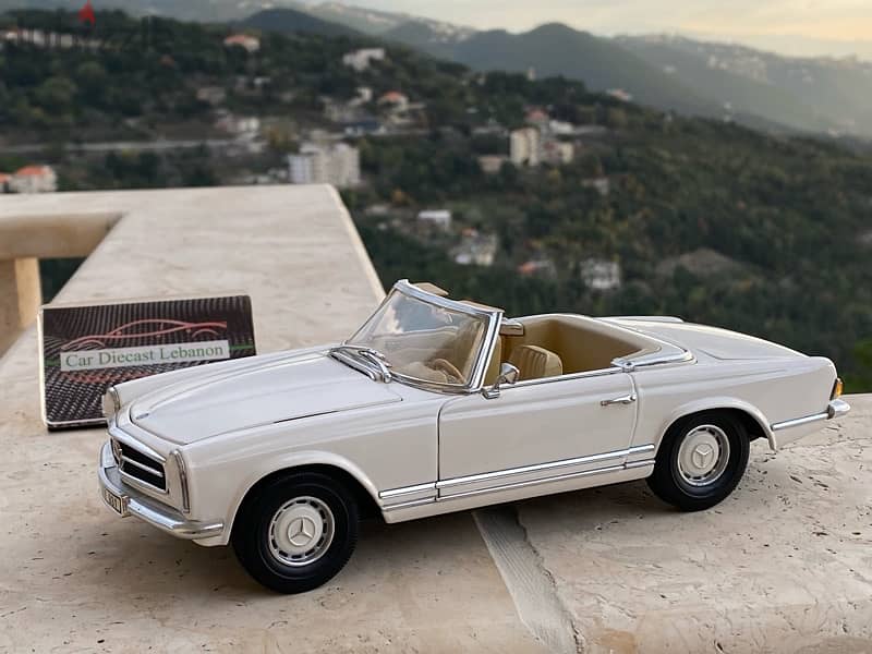 diecast mercedes benz sl pagoda in white scale 1/18 6