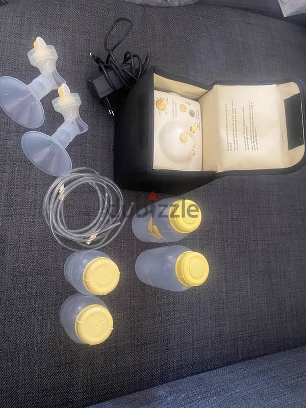 Medela double breast pump 2