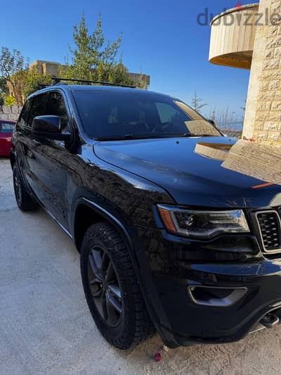 Jeep Cherokee 2017 3.6L V6 Full black Anniversary Altitude (1941)