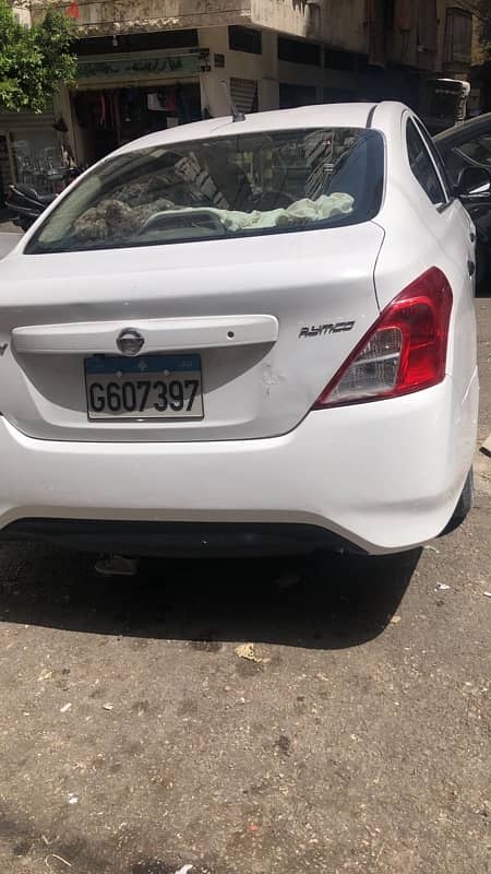 Nissan Sunny 2017 0