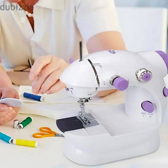 Portable Sewing Machine with Foot Pedal & Lamp for DIY Repairs 6