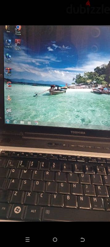 Toshiba laptop used and clean 2