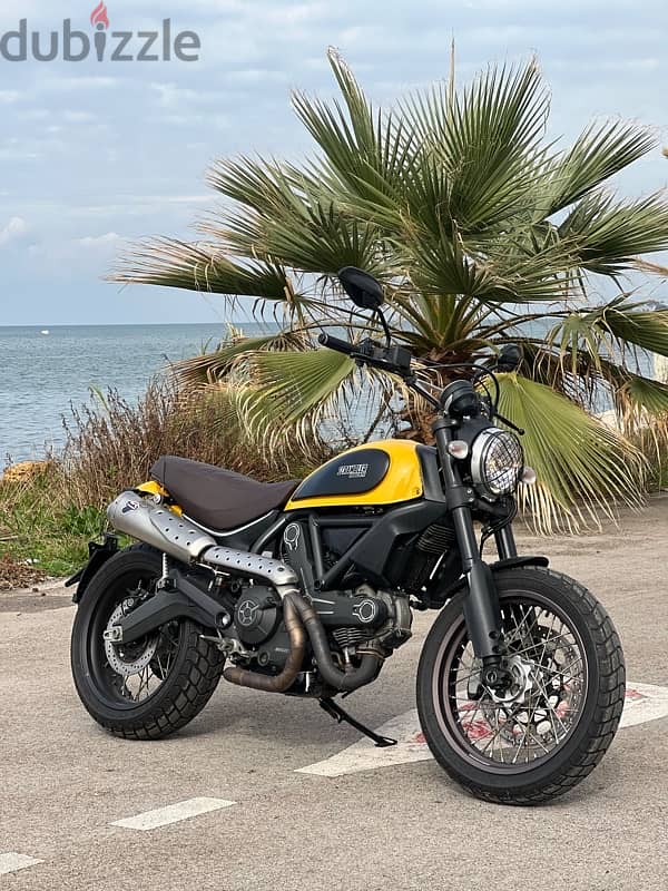 Ducati scrambler classic 2