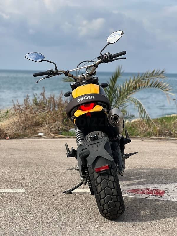 Ducati scrambler classic 7