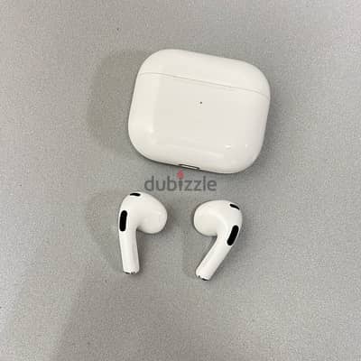 AirPods