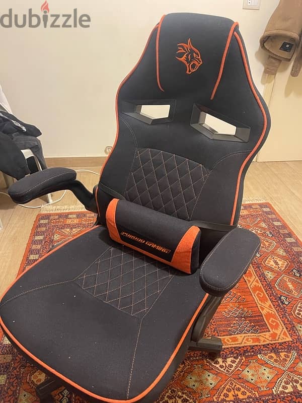 gaming chair 0