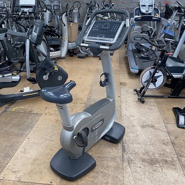 2 technogym bike like new hight quality fe mna tnen lwe7de b 550 dolar 0