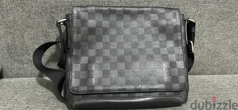 LV LOUIS VUITTON men bag 0