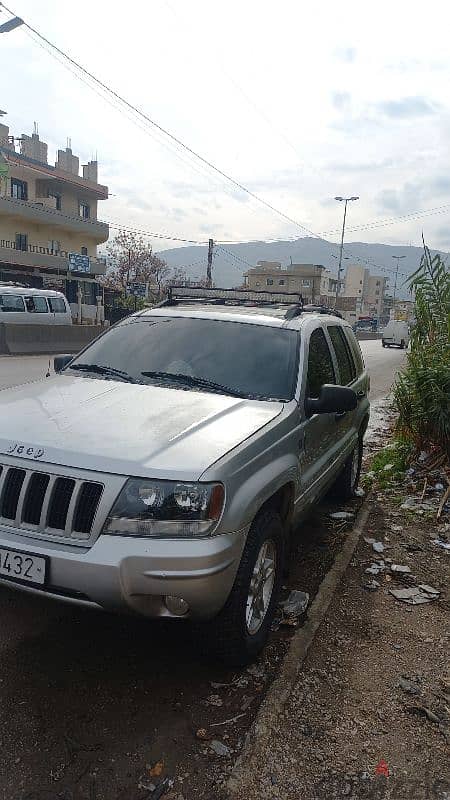 Jeep Cherokee 2004 0