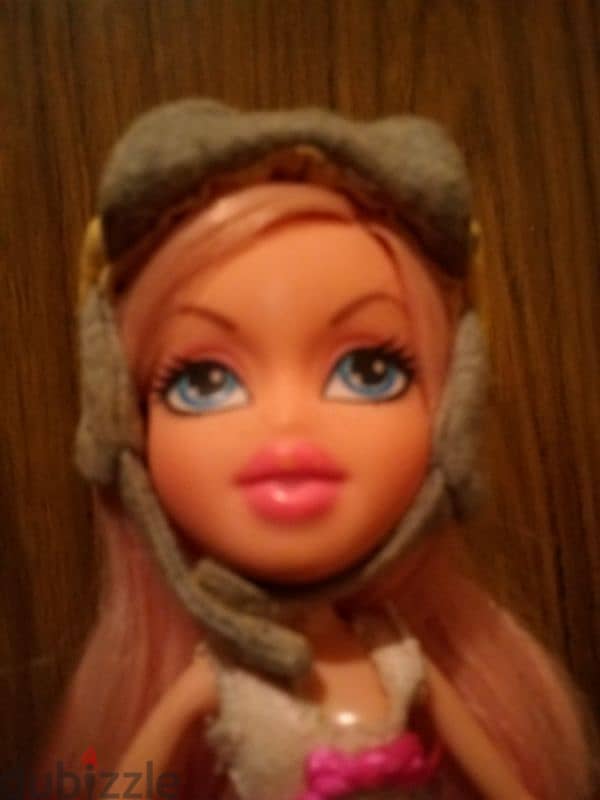 ClOE SELFIE SNAPS BRATZ MGA dressed as new doll 2017+shoes+Hat=20$ 3