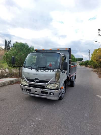 Hino 300 616 2016