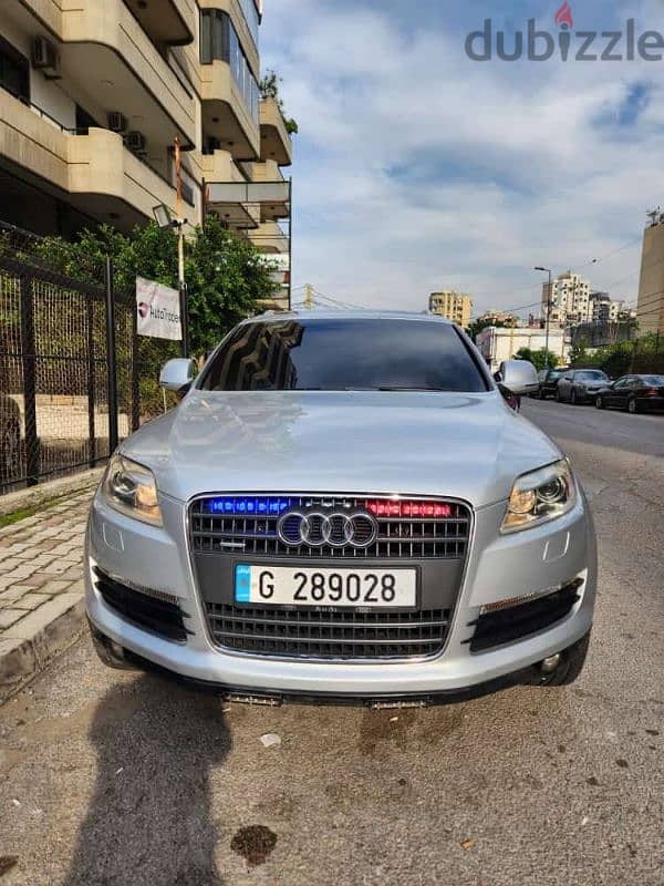 Audi Q7 2008 0