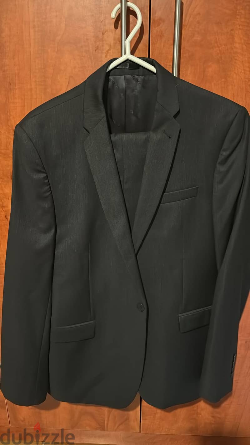 De Backer”s dark gray full suit size 54 0