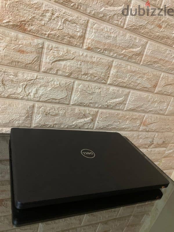 Dell 5490 i5 8th generation 2